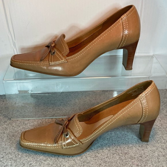Conny's Heels